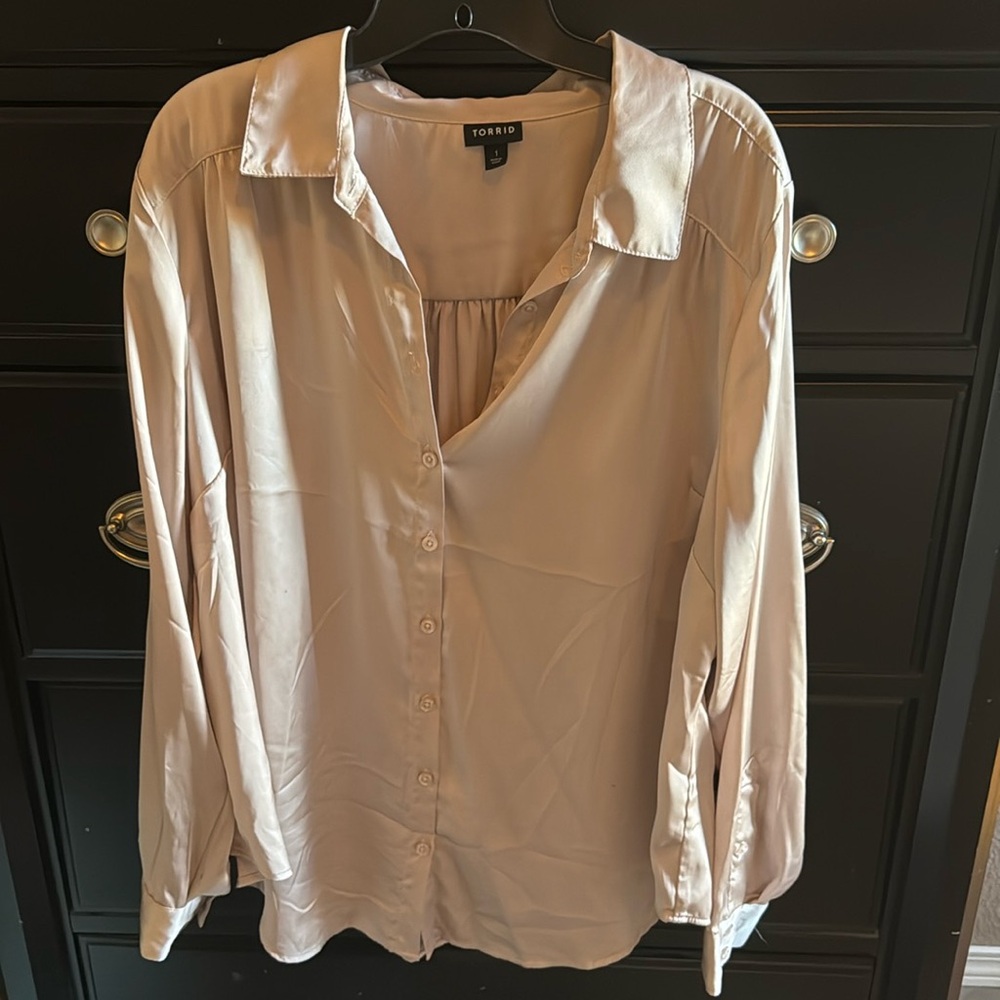 Torrid Cream Blouse